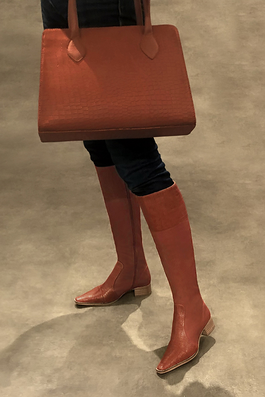 Terracotta orange women's riding knee-high boots. Tapered toe. Low leather soles. Made to measure. Worn view - Florence KOOIJMAN